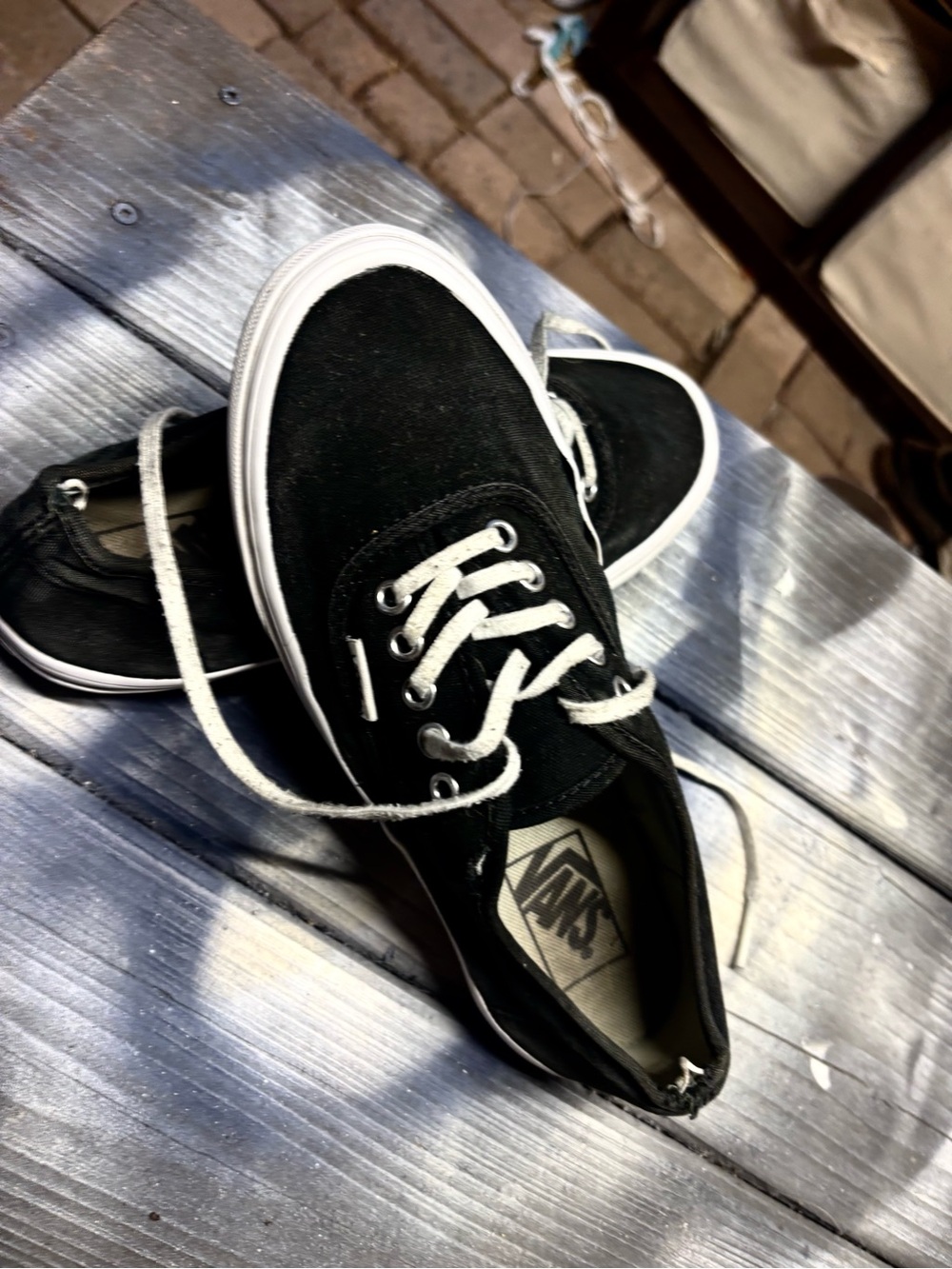 Vans WOMen's Classic Low-Top Canvas Sneakers - Black size 7 - Picture 9 of 9